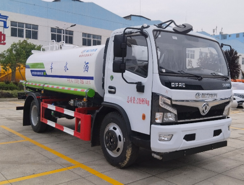東風(fēng)10噸灑水車(chē)