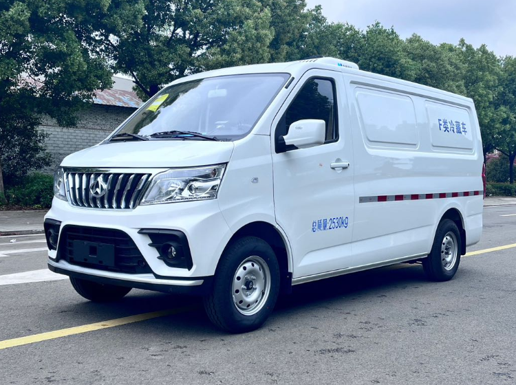 長安睿行M80面包冷藏車價格
