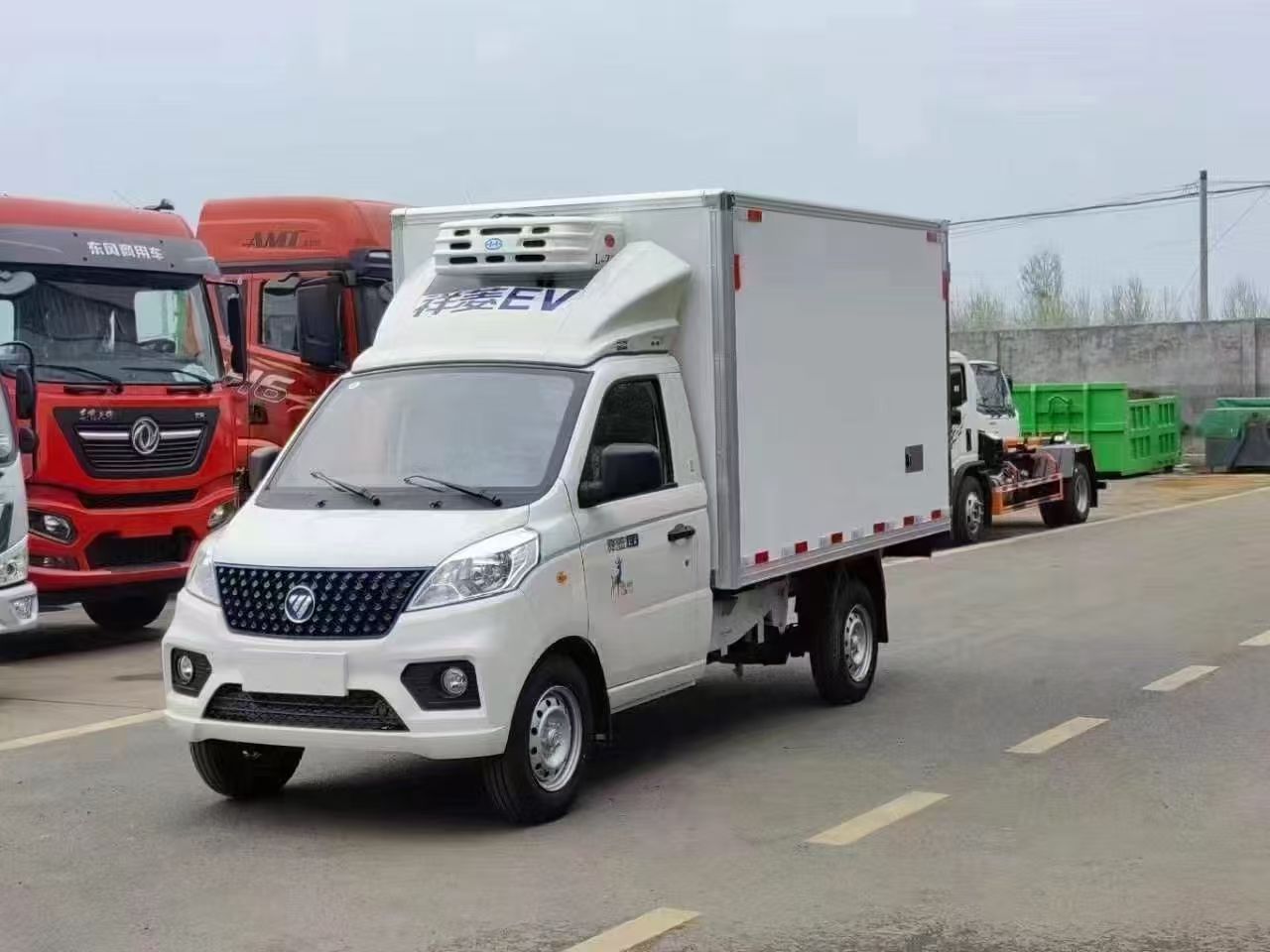 (2.8-3.2米）祥菱V1電動(dòng)冷藏車價(jià)格